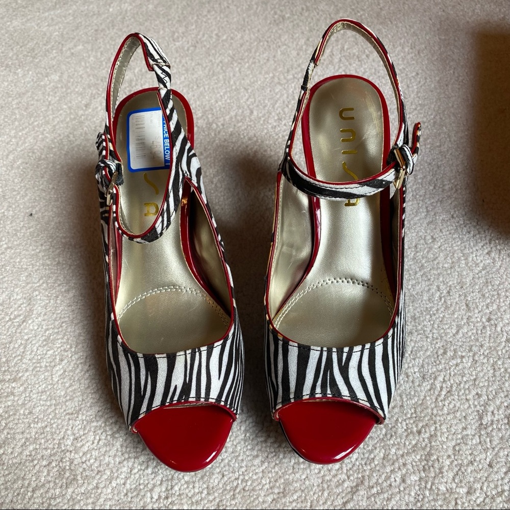 Unisa zebra with red heel in 7.5